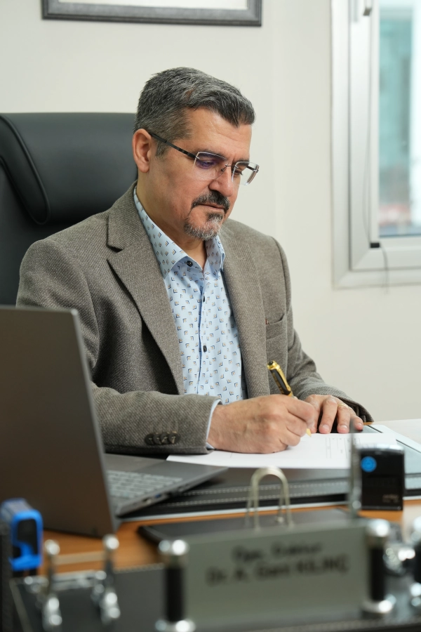 Op. Dr. Abdulgani Kılınç - Varis ve Damar Cerrahisi Uzmanı